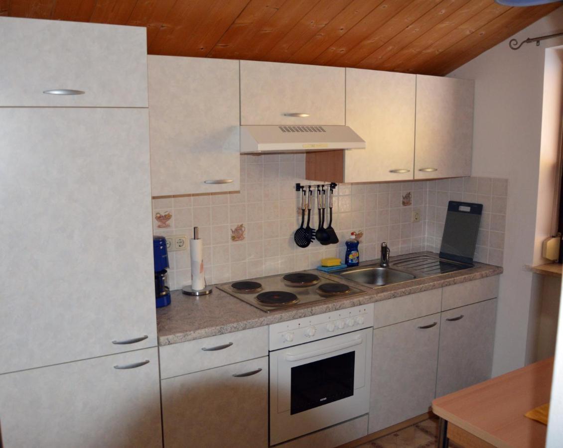 Kleine Einfache Ferienwohnung In Malerischer Umgebung Salzburgs Koppl Exteriör bild